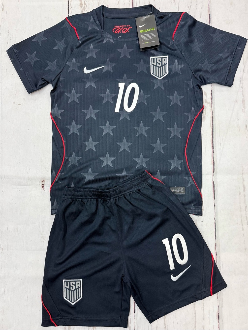 YOUTH Pulisic Jersey Stars & Stripes Navy 26’ Kit (Jersey + Shorts) SMALL (24)